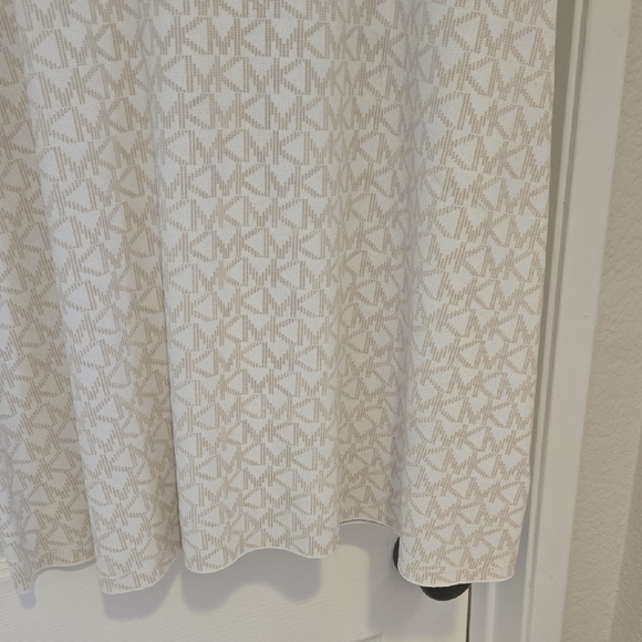 Michael Kors Cream & Gold Patterned Dress only XL . Matching Jacket available - Picture 2 of 8